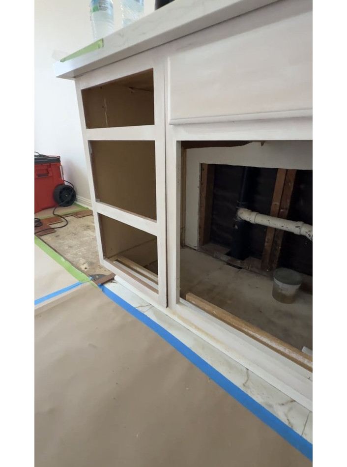 kitchen Water Damage Restoration and Mold Remediation - фото - 5