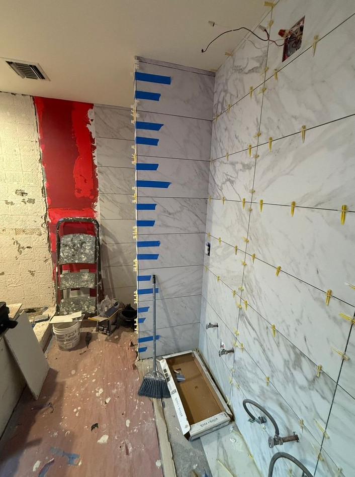 bathroom Water Damage Restoration and Full Reconstruction - фото - 6