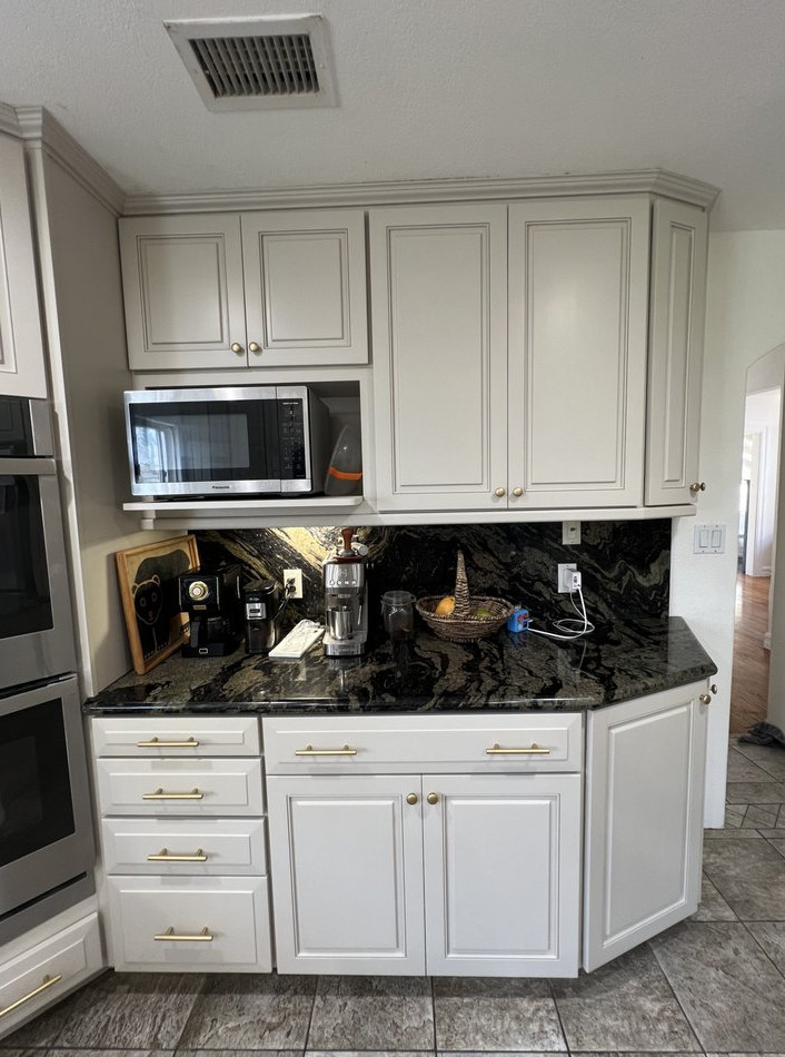 kitchen Cabinet Refinishing & Painting - фото - 3