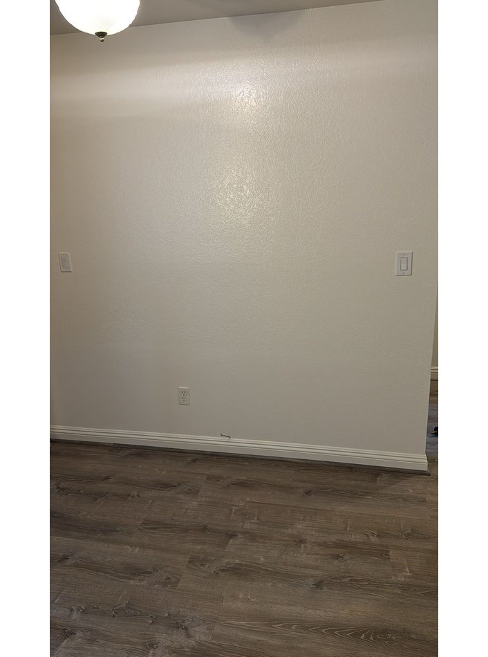 water Damage Reconstruction and Flooring Replacement - фото - 3