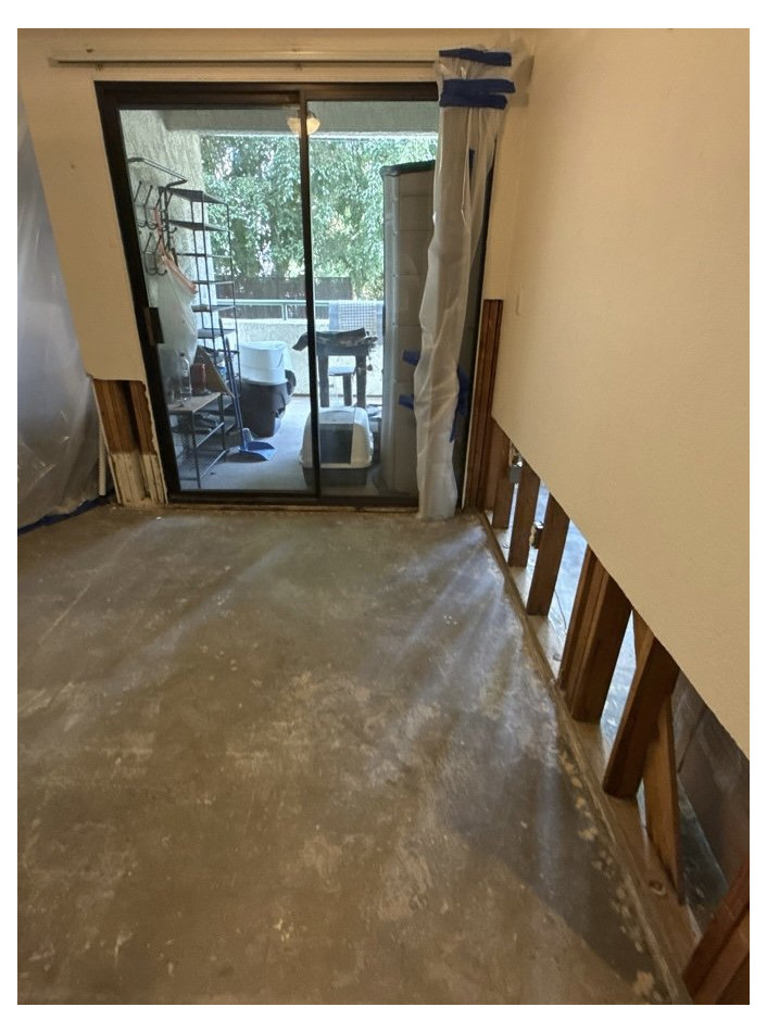 water Damage Reconstruction and Flooring Replacement - фото - 14