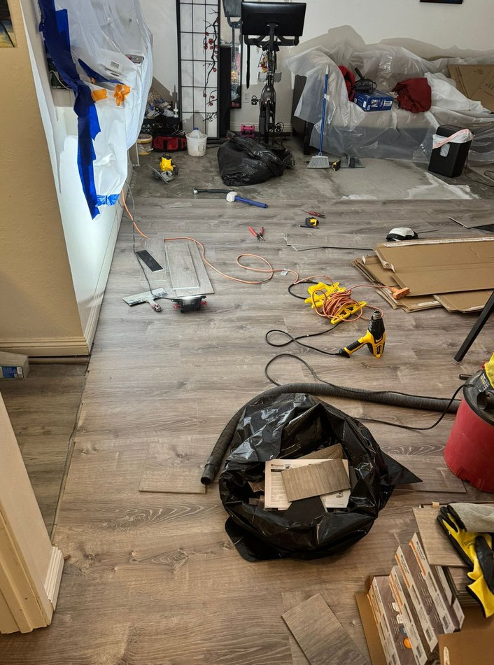 water Damage Reconstruction and Flooring Replacement - фото - 7