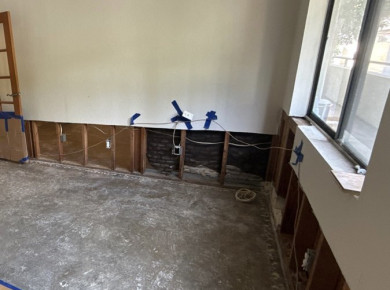 water Damage Reconstruction and Flooring Replacement - фото - 16