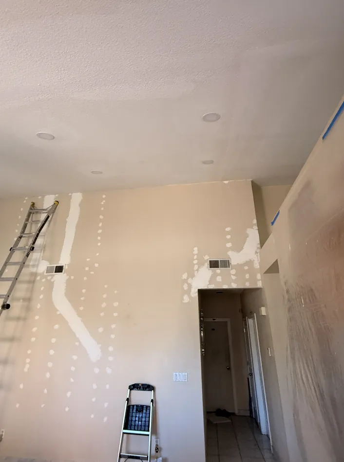 drywall and Ceiling Crack Repair with Texture Matching in Antioch CA - фото - 2
