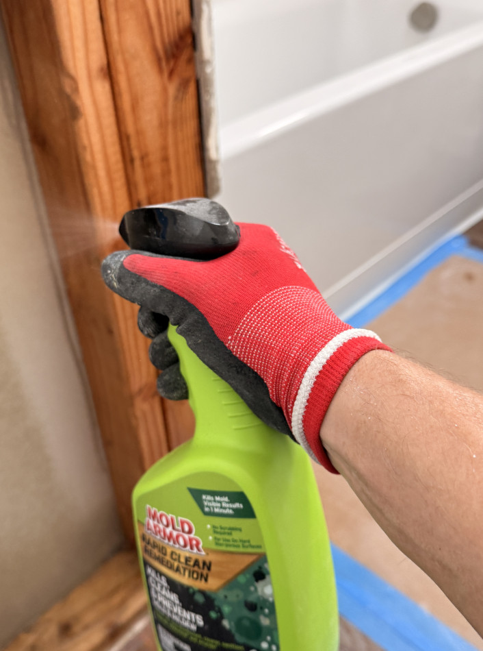 bathroom Mold Remediation, Water Damage Drying & Drywall Reconstruction - фото - 3